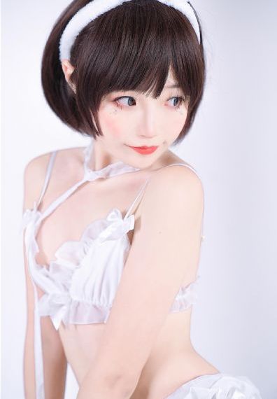 欧美第一页在线观看