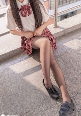 卿本佳人