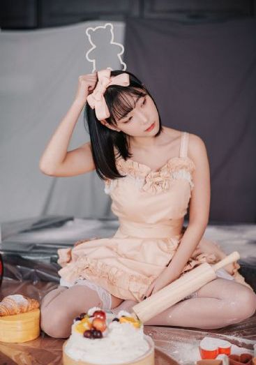 交换玩弄两个美妇教师韩国电影