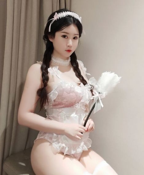 台湾版美女献身dvd播放