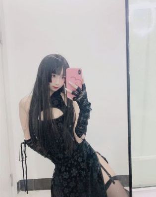 伊人直播网站