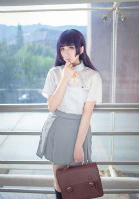 新上任女教师